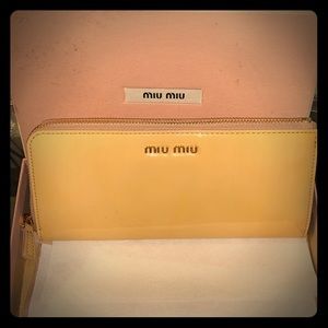 Miu Miu panten leather / SOLD